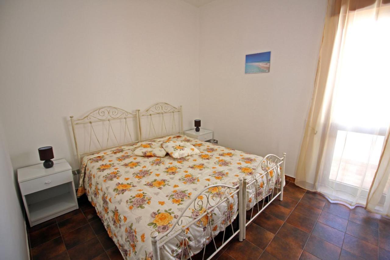Casa Vacanza Valle Della Cupa Novoli Exterior foto